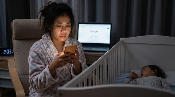 El bucle de Google a las 2 a.m.: cómo manejar la preocupación en días de enfermedad sin ahogarse en resultados de búsqueda